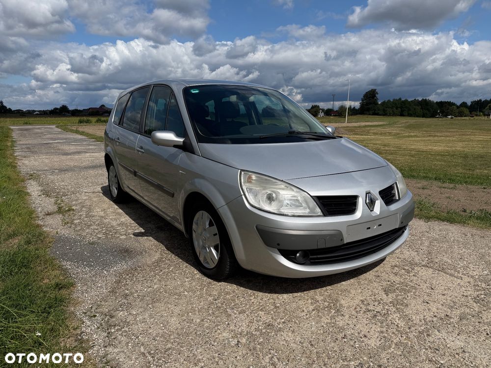 Renault Grand Scenic Gr 1.9 dCi Infinity - 3