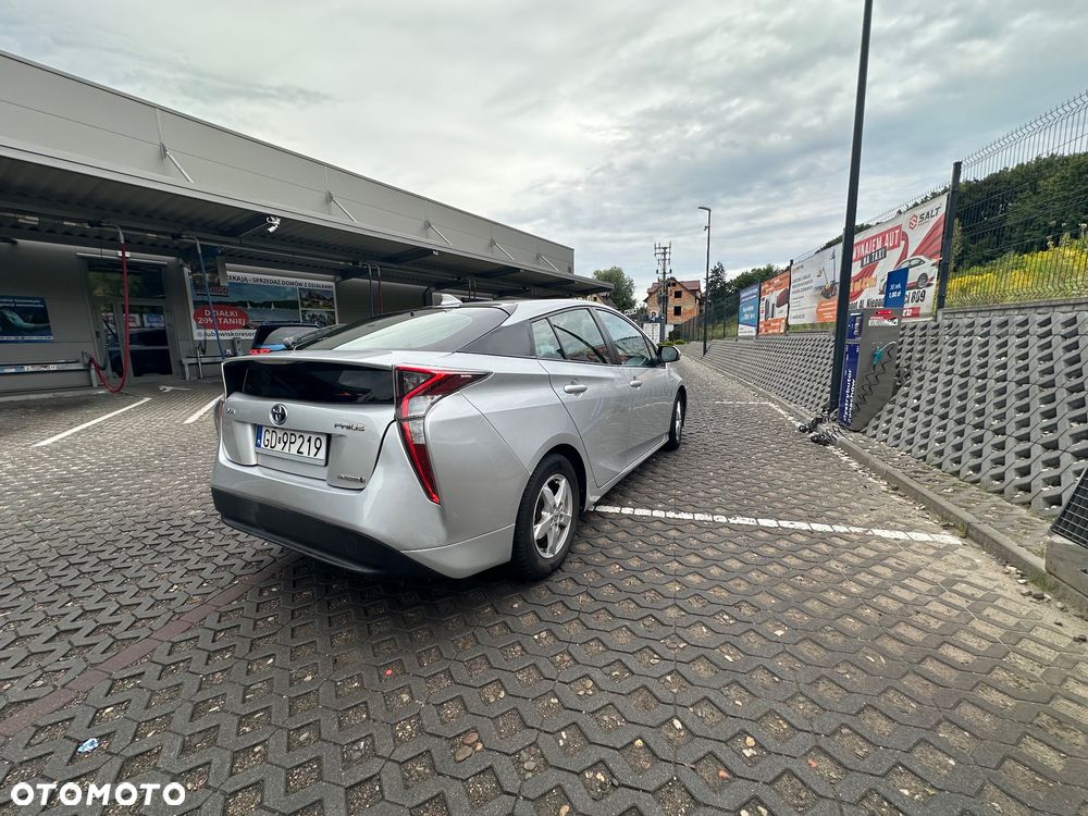 Toyota Prius 1.8 Hybrid Premium - 5