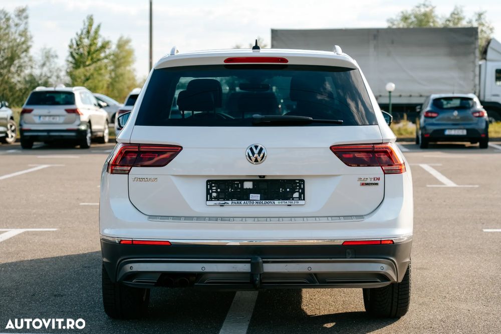 Volkswagen Tiguan 2.0 TDI DSG 4Mot Highline - 32