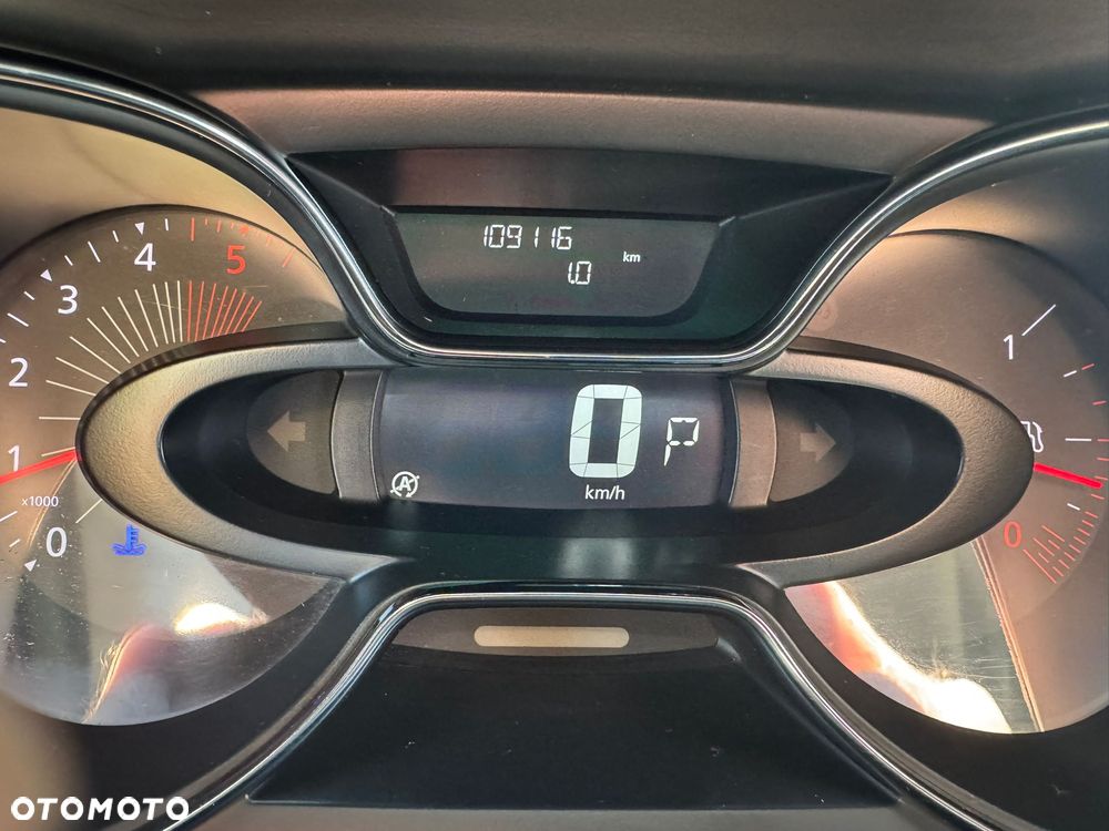 Renault Captur - 22