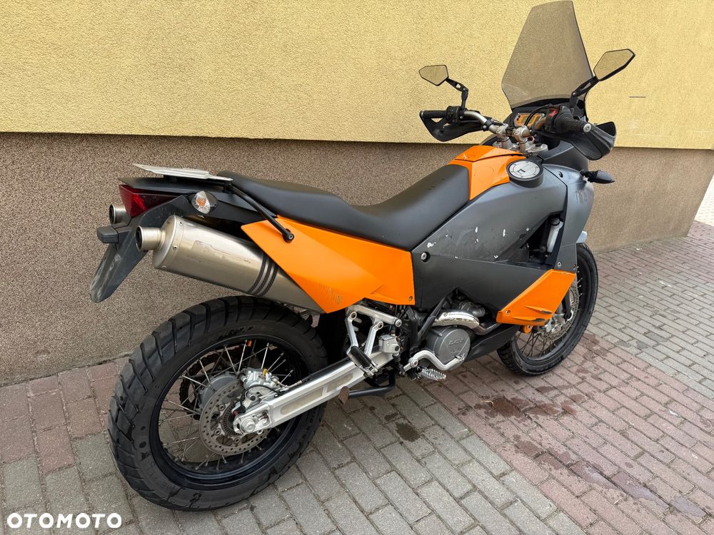 KTM Adventure - 25