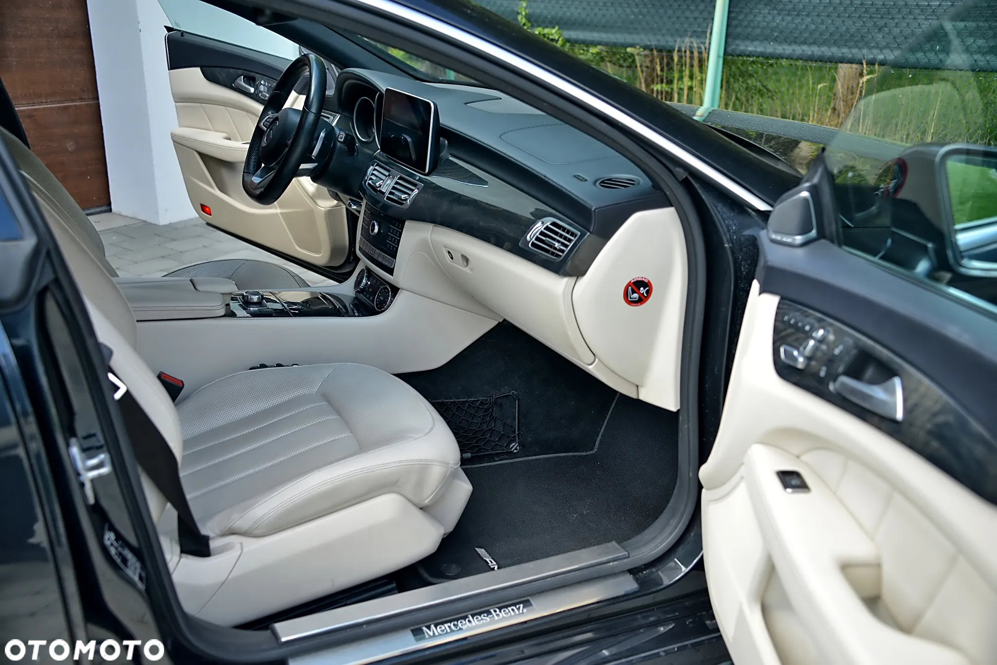 Mercedes-Benz CLS 350 d 4-Matic - 30