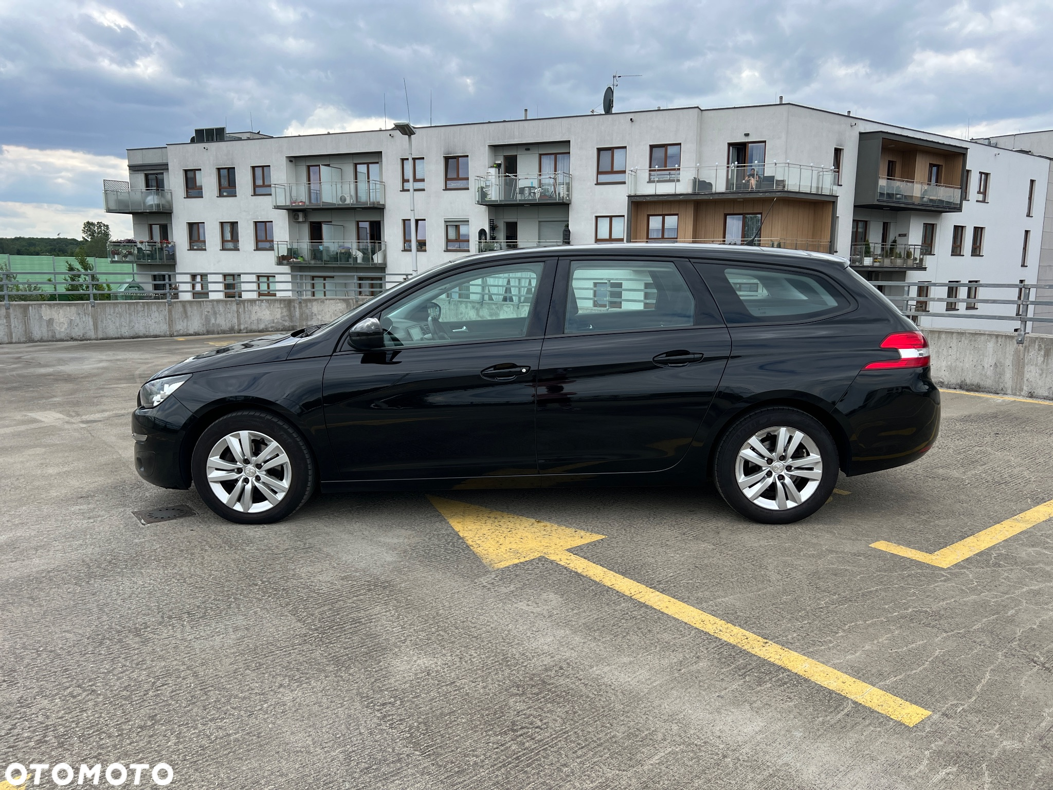 Peugeot 308 SW 1.6 BlueHDi Active S&S - 8