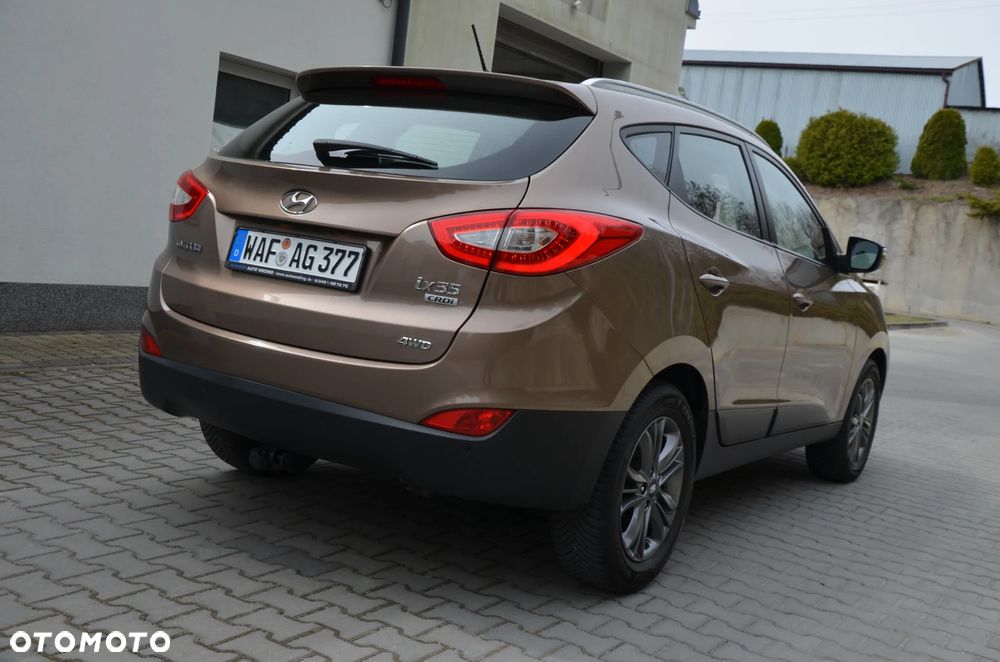Hyundai ix35 2.0 CRDi 4WD Automatik Fifa World Cup Gold Edition - 8