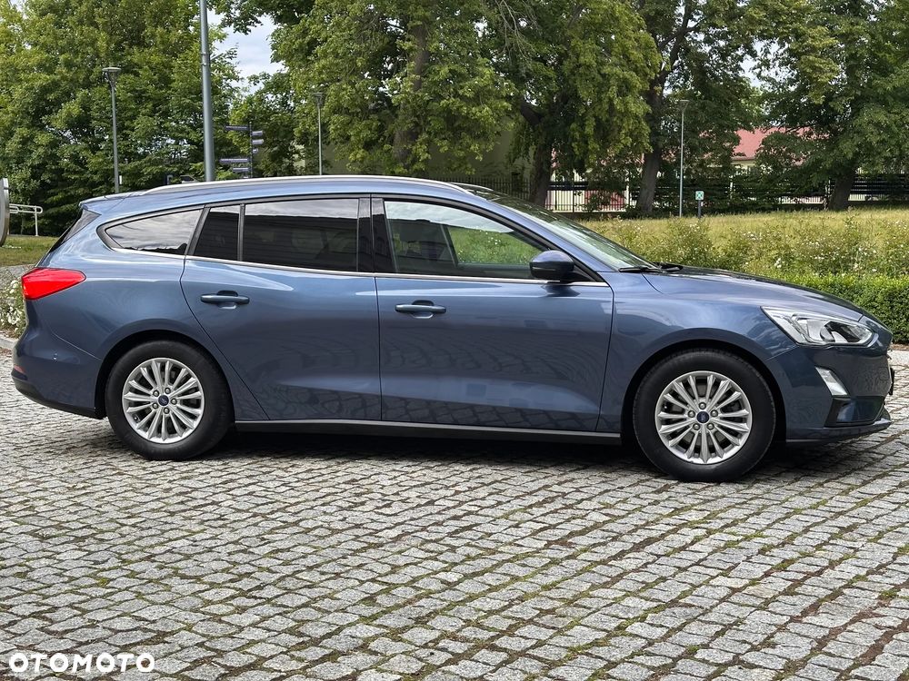 Ford Focus 1.5 EcoBlue Start-Stopp-System TITANIUM STYLE - 16