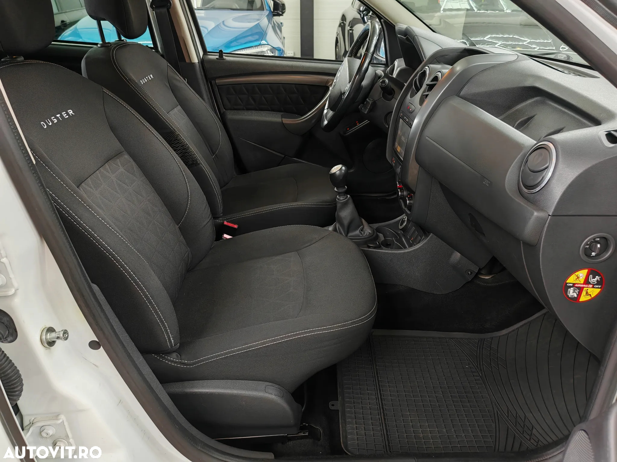 Dacia Duster 1.5 dCi 4x4 Prestige - 23