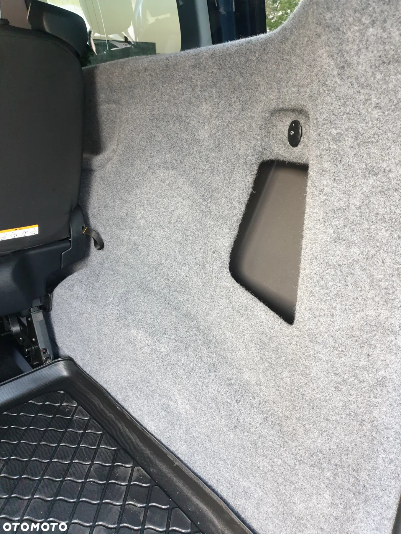 Ford Tourneo Custom 2.0 EcoBlue L2 Trend - 29