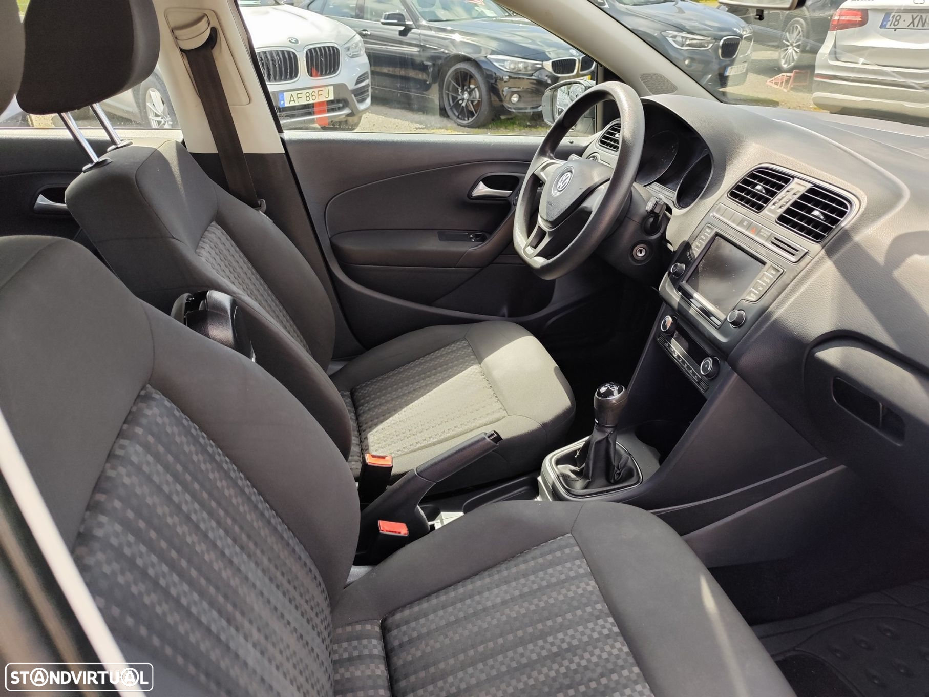 VW Polo 1.4 TDi Confortline Nav - 19
