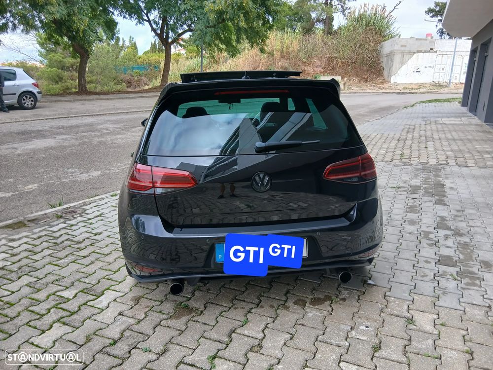 VW Golf 2.0 TSi GTi DSG Performance - 28