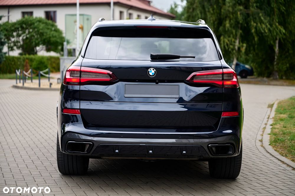 BMW X5 xDrive40i mHEV - 11
