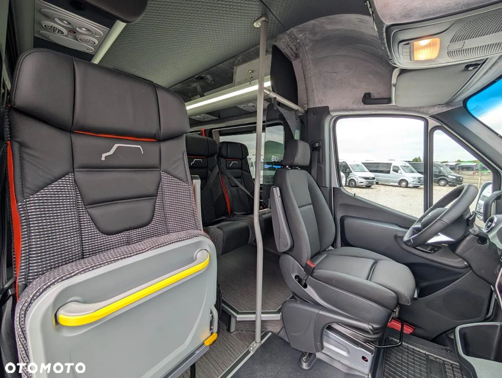 Mercedes-Benz Sprinter 519 - 15