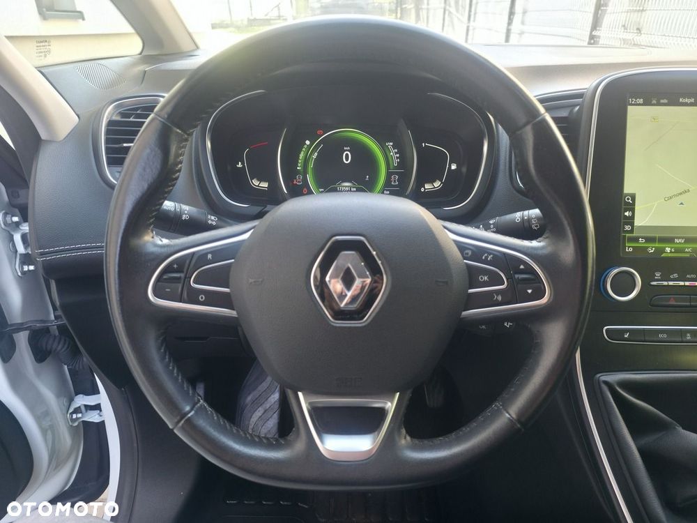 Renault Scenic - 17