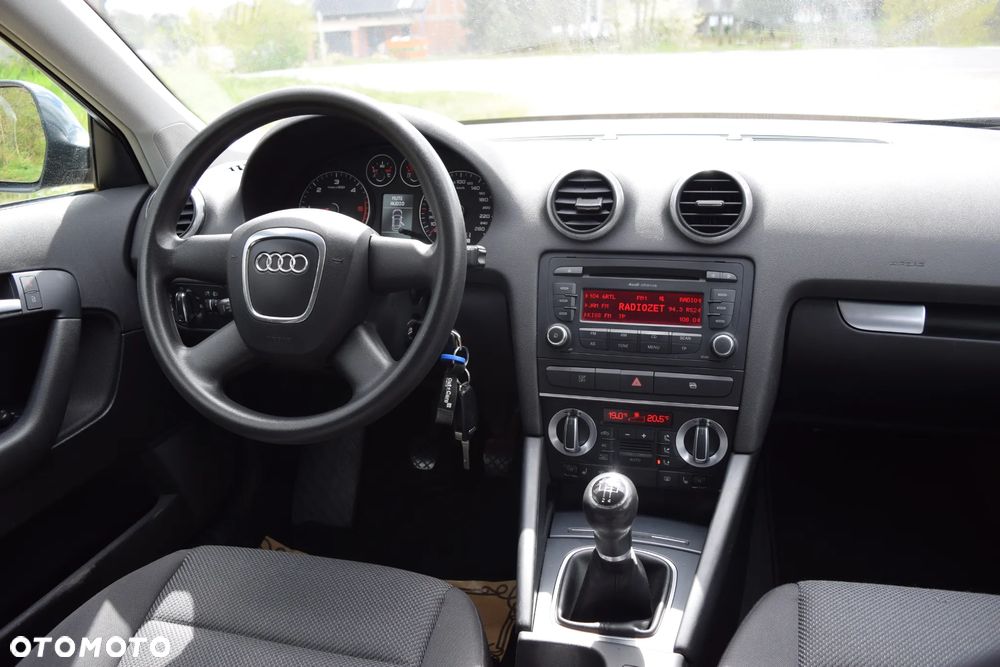Audi A3 Sportback 1.9 TDI DPF S line Sportpaket (plus) - 17