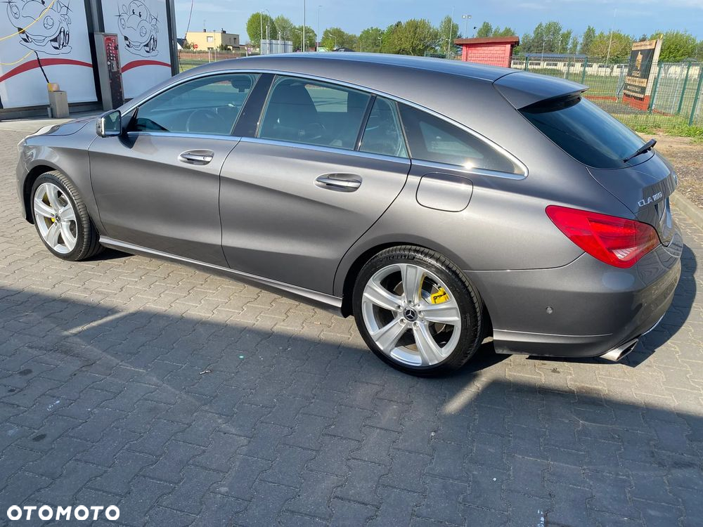 Mercedes-Benz CLA Shooting Brake 180 7G-DCT - 5