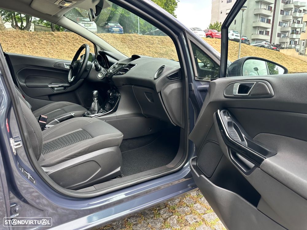 Ford Fiesta 1.0 Ti-VCT Titanium - 31