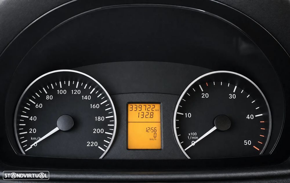 Mercedes-Benz Vito - 12