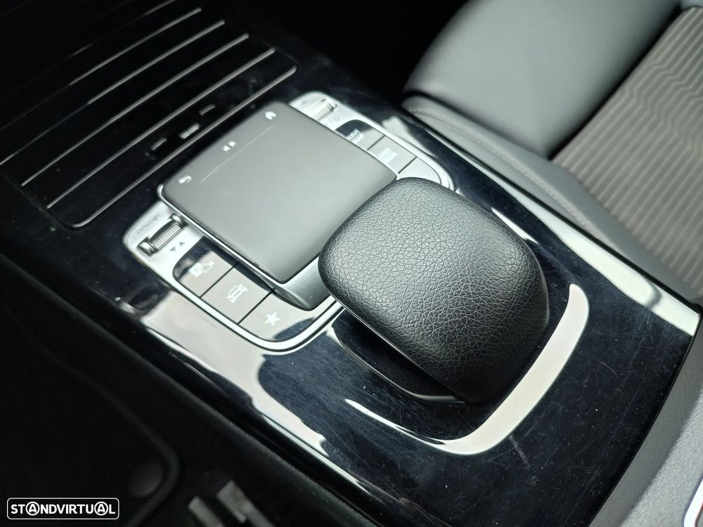 Mercedes-Benz A 180 d Style Aut. - 24