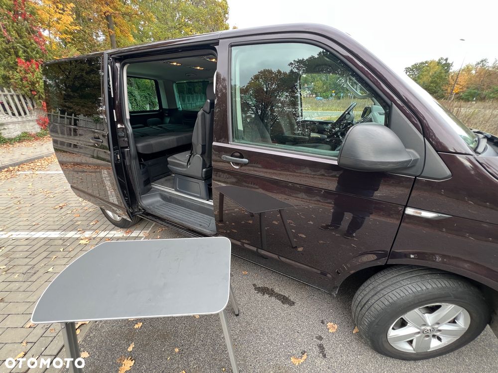 Volkswagen Multivan - 11