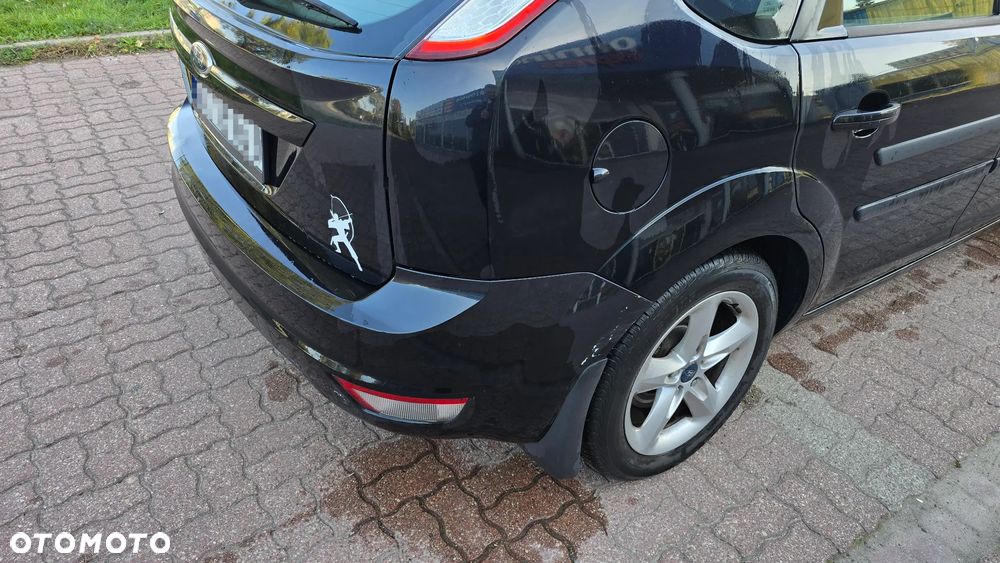 Ford Focus 2.0 Gold X - 11
