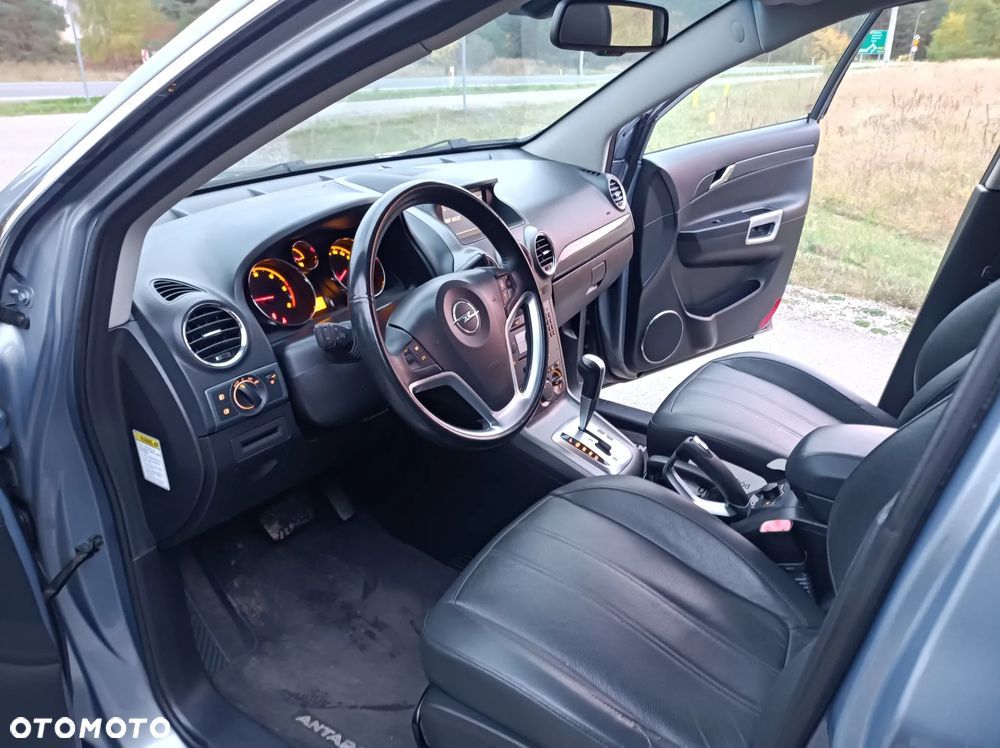 Opel Antara 2.0 CDTI Cosmo - 11