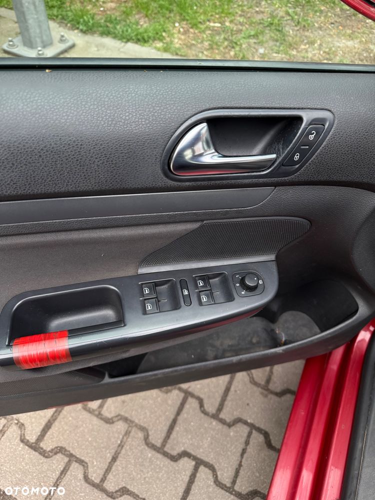 Volkswagen Golf 1.9 TDI Comfortline - 23