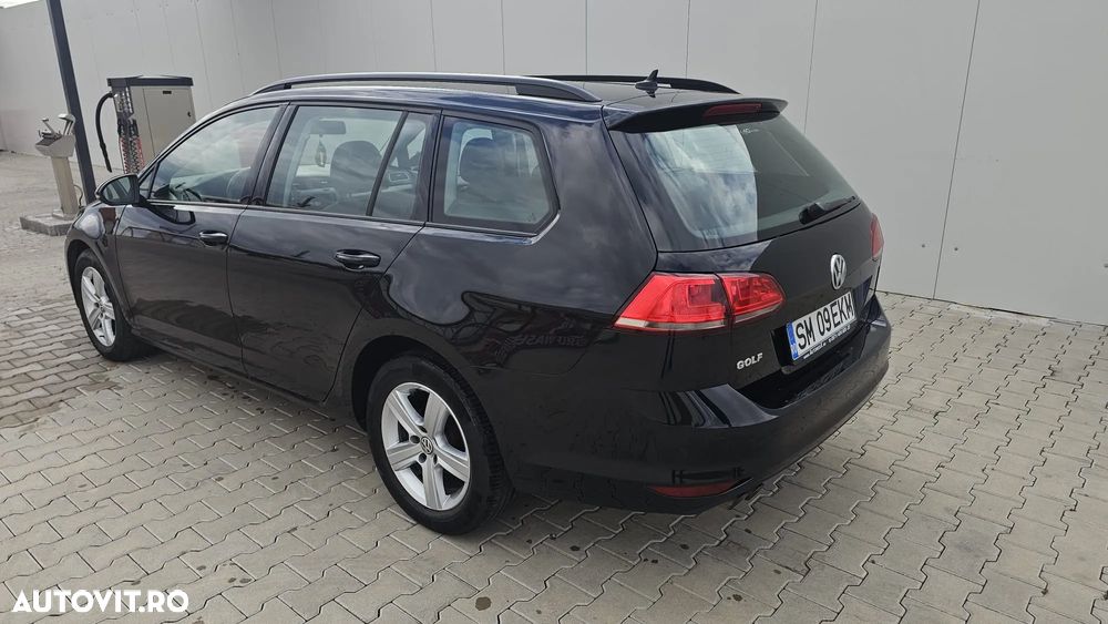 Volkswagen Golf 2.0 TDI Comfortline - 4
