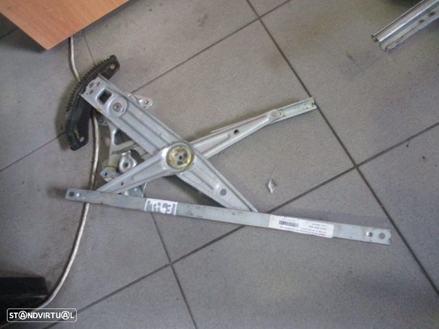 Elevador Sem Motor 807001HB2A NISSAN MICRA K13 2015 FD - 3