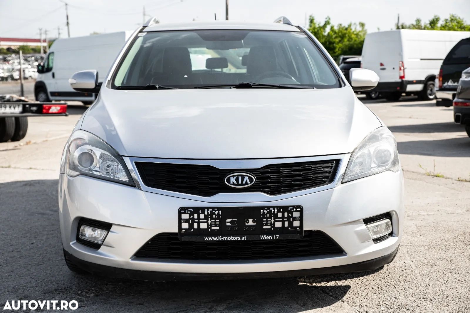 Kia Ceed 1.6 CRDi 115 Automatik Spirit - 1