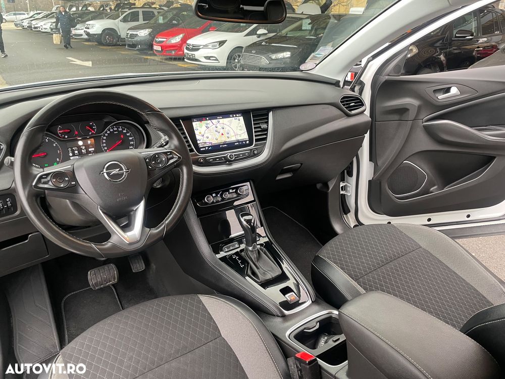 Opel Grandland X 1.2 Start/Stop Automatik Design Line - 34