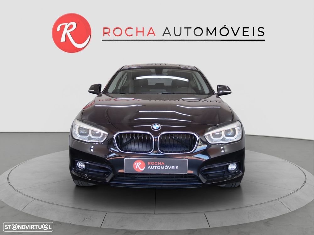 BMW 118 d Sport Line - 2