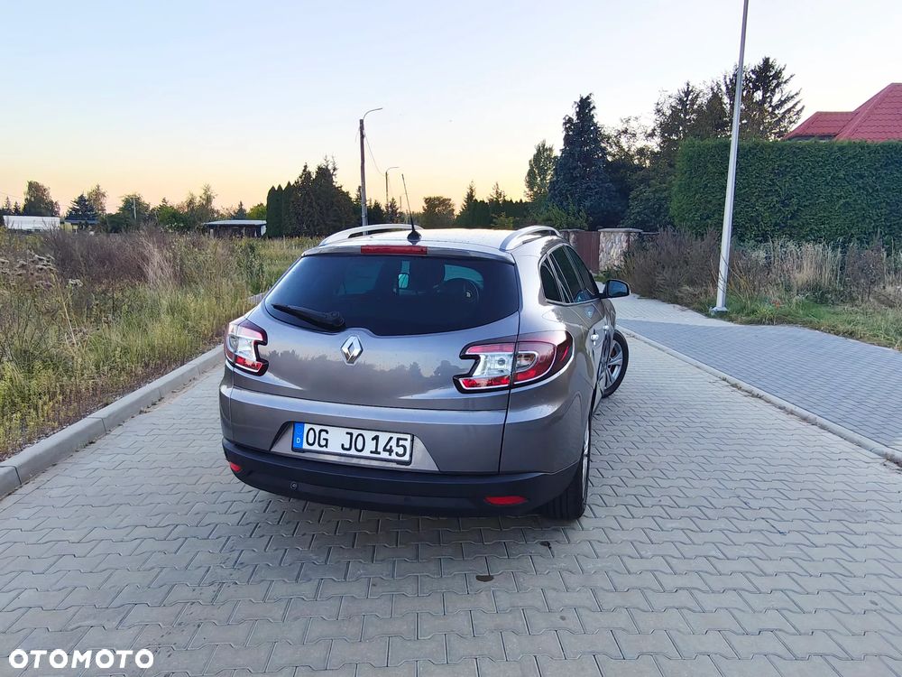 Renault Megane TCe 180 Luxe - 9