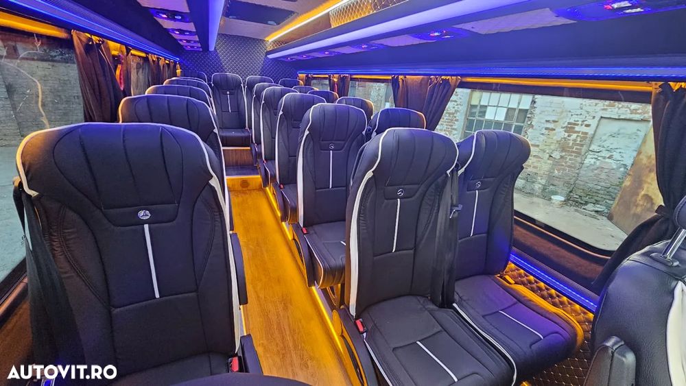 Mercedes-Benz SPRINTER - 15