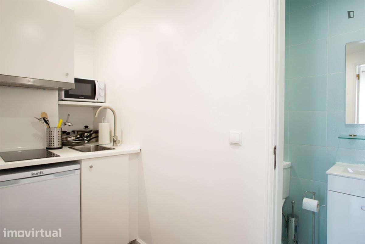 Apartamento com 1 quartos - localizado em Campolide Lisbon - Grande imagem: 4/18
