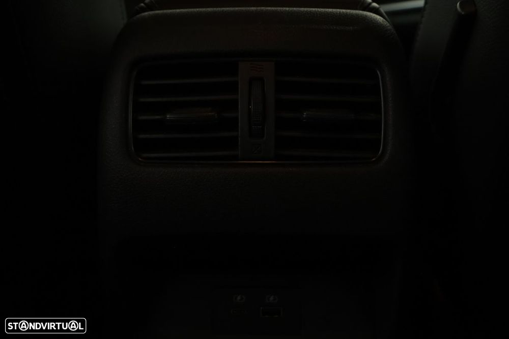 Nissan Qashqai 1.3 DIG-T Tekna Xtronic - 21