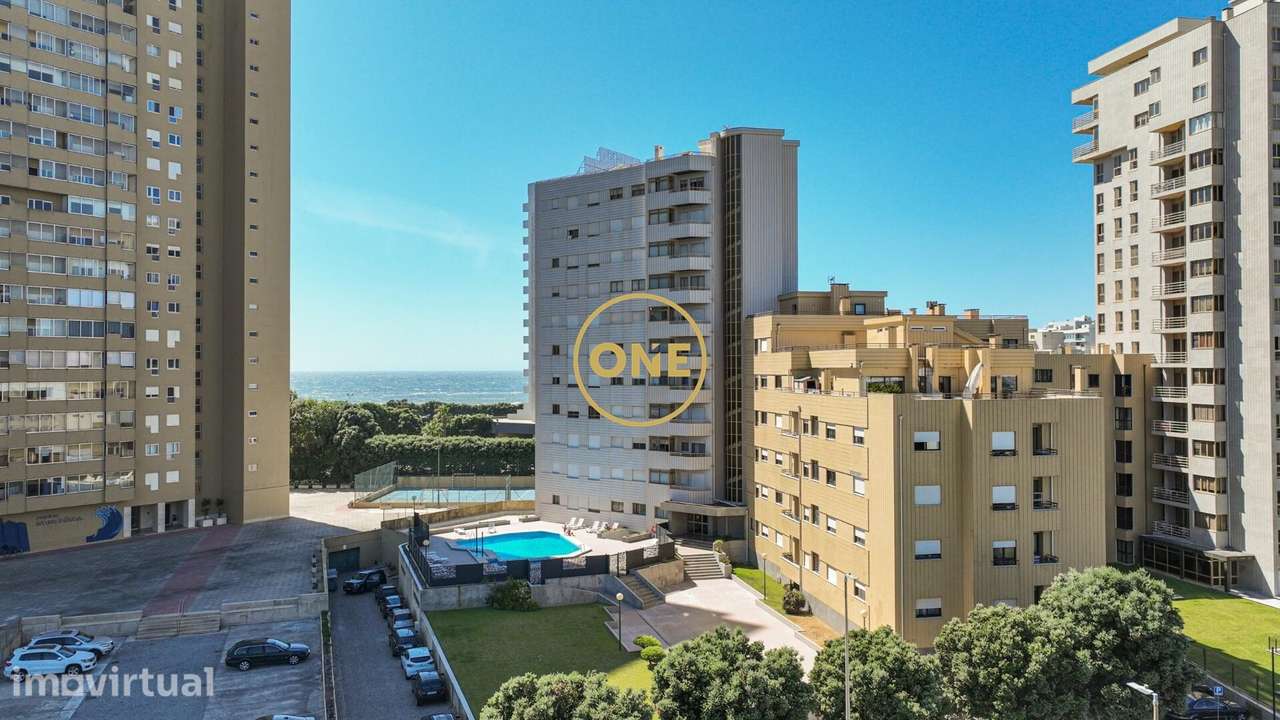 Excelente T1 completamente remodelado, equipado e mobilado na Povoa de - Grande imagem: 3/25