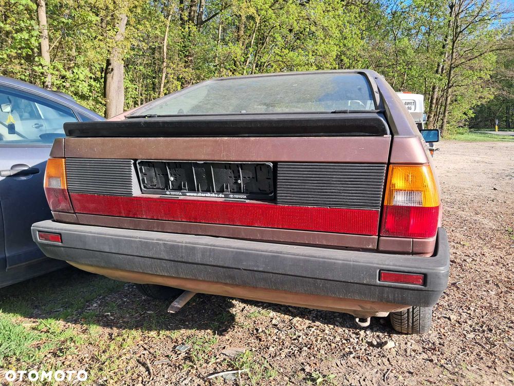 Audi Coupe - 8