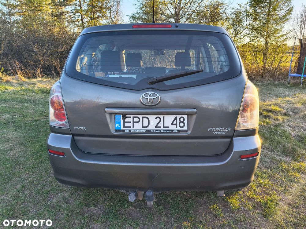 Toyota Corolla Verso 2.0 D-4D Sol 7os - 19