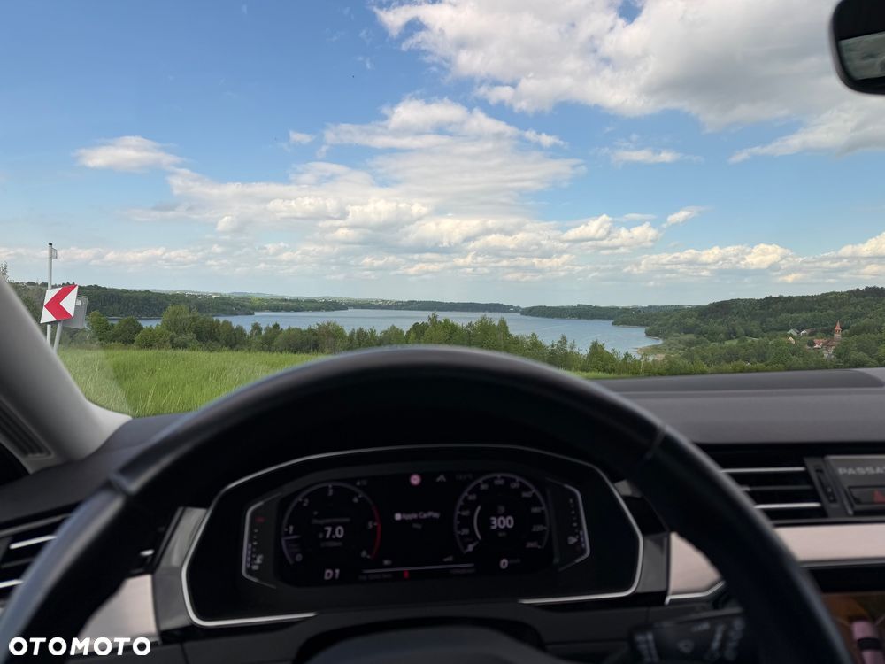 Volkswagen Passat 2.0 TDI Business DSG - 15