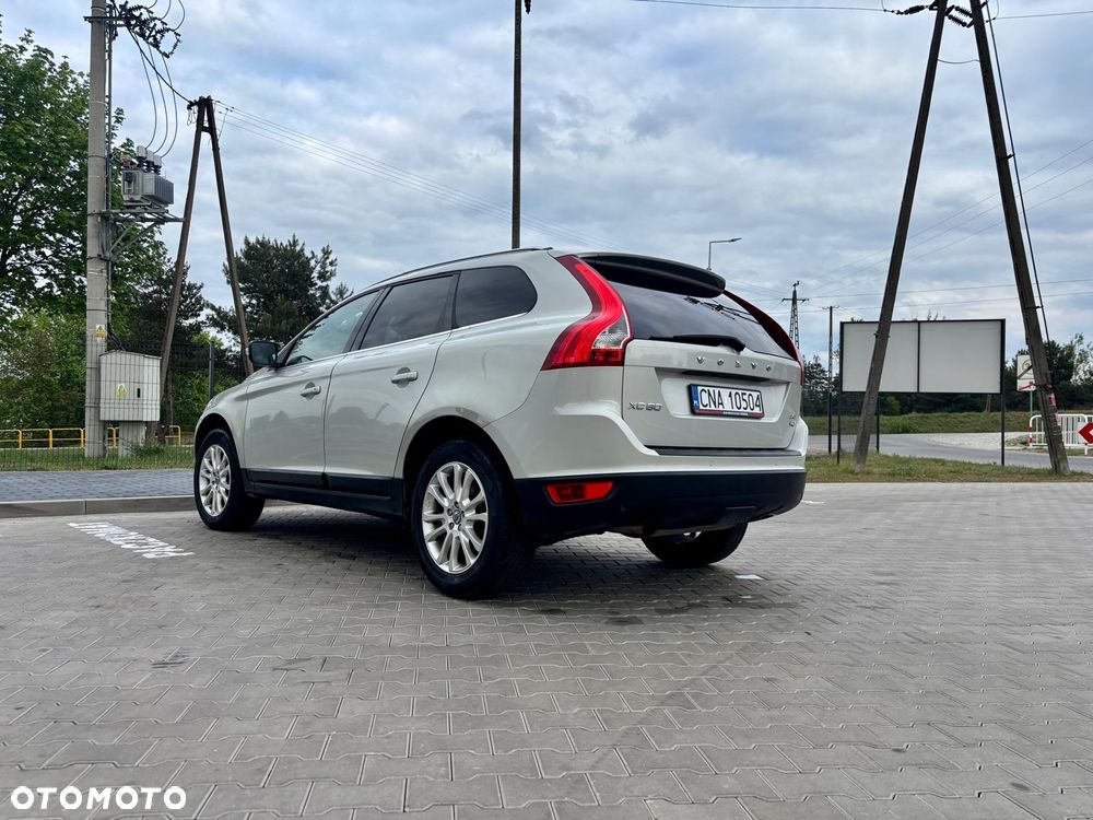 Volvo XC 60 2.4D - 4