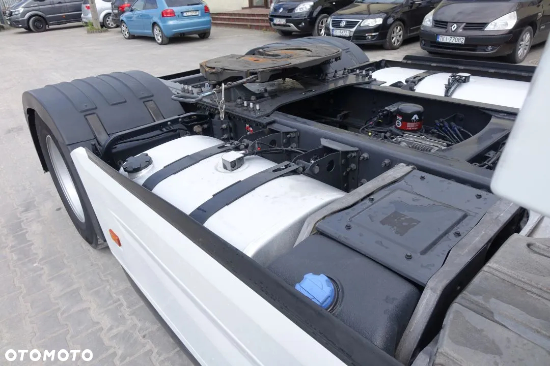 Renault GAMA T HIGH 520 DTI 13 / STANDARD / AUTOMAT/ EURO 6 / 2 ZBIORNIKI / KLIMATYZACJA POSTOJOWA - 16