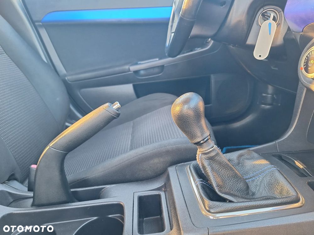 Mitsubishi Lancer 1.8 Invite - 20