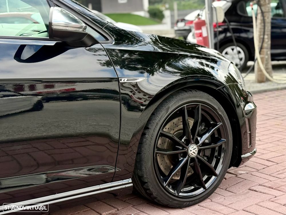 VW Golf R 4Motion BlueMotion DSG - 12