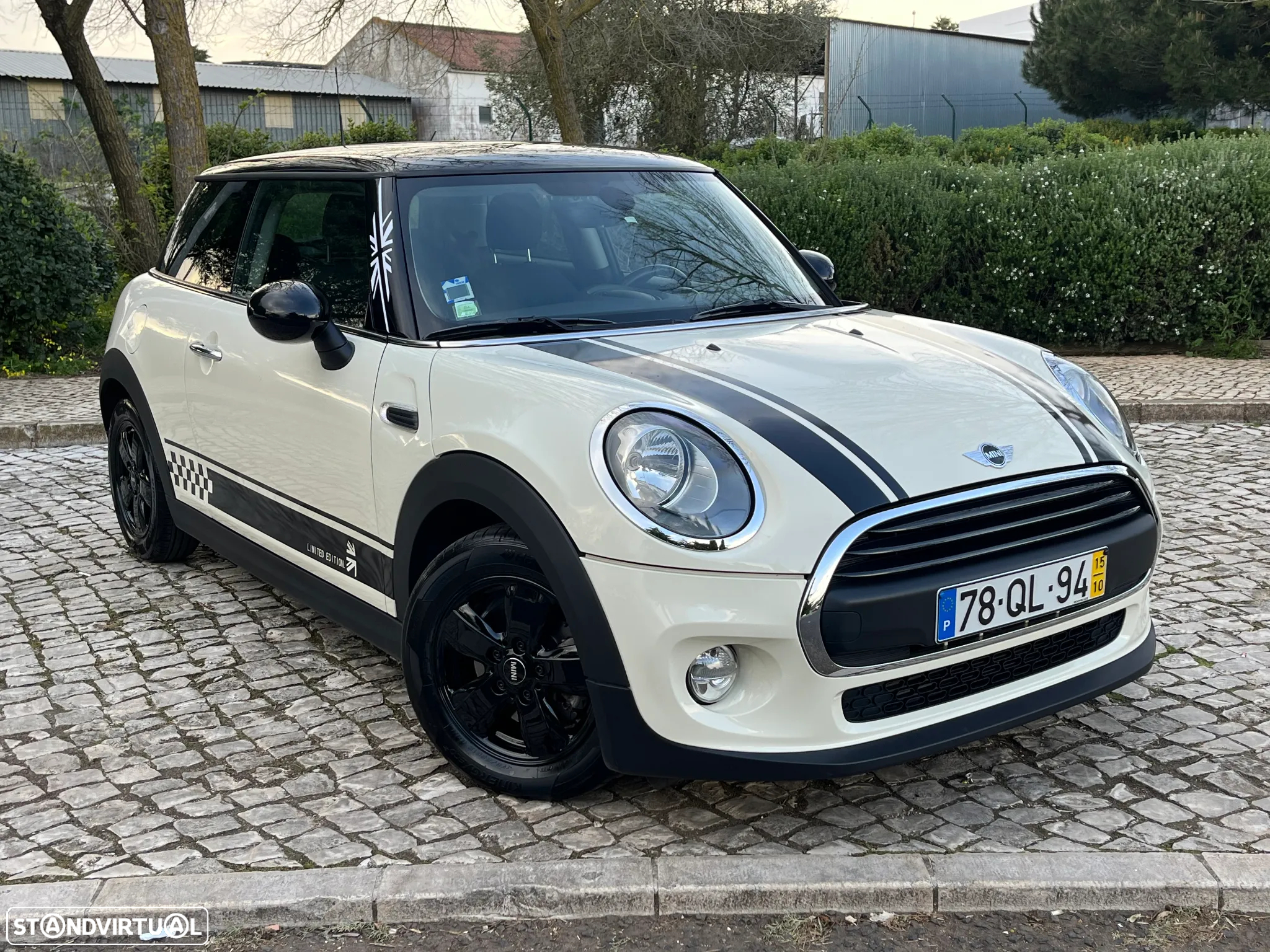 MINI 3 Portas One - 2