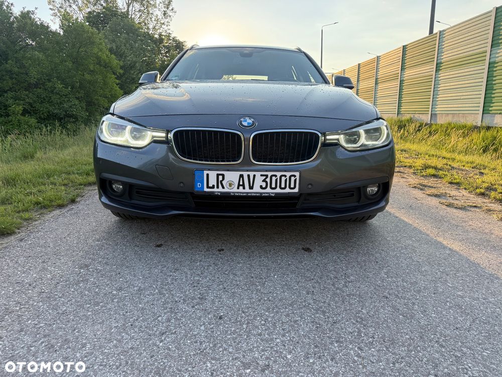BMW Seria 3 318d Advantage - 4