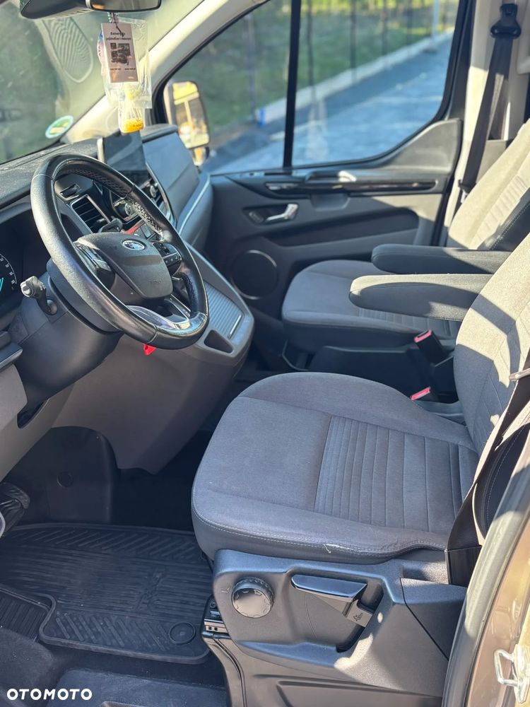 Ford Tourneo Custom 2.0 TDCi L1 Titanium SelectShift - 9