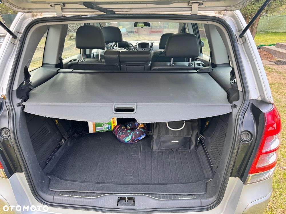 Opel Zafira 1.9 CDTI Automatik Cosmo - 4