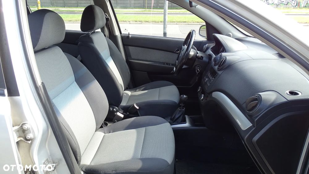 Chevrolet Aveo 1.4 16V LT - 15
