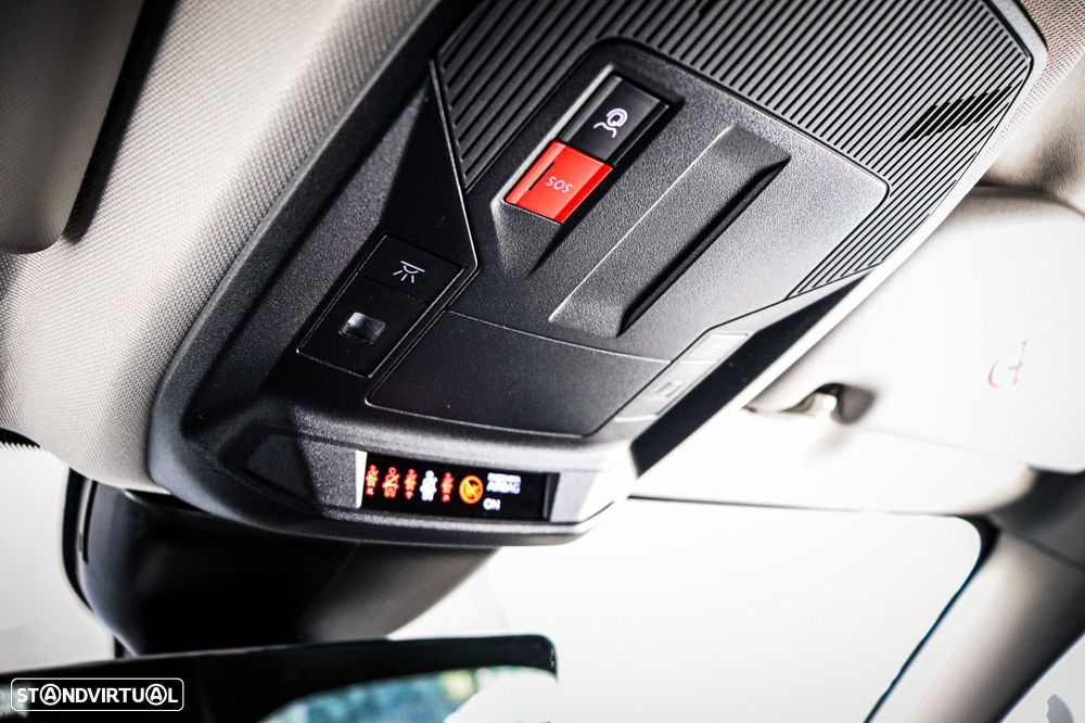 Citroën C5 X 1.6 Hybrid Plus e-EAT8 - 23