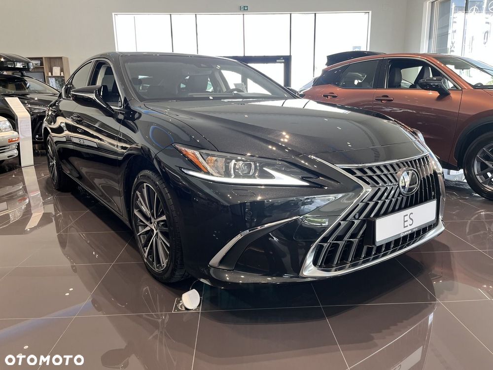 Lexus ES 300h Business Edition - 1