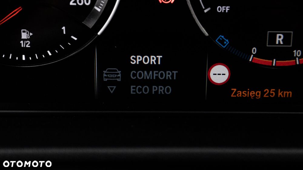 BMW X2 sDrive18i GPF Business Edition - 25